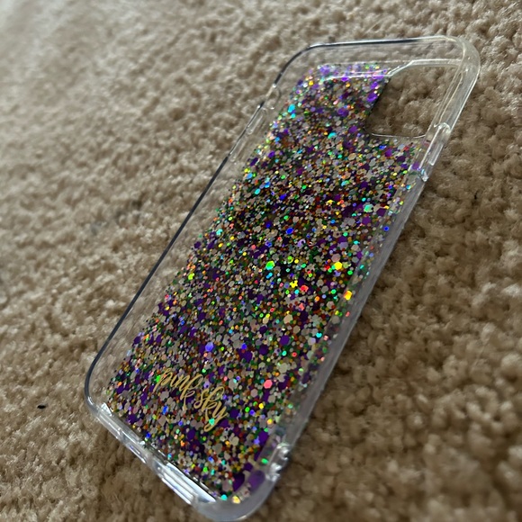 Sparkly iphone 11 phone case - Picture 3 of 3